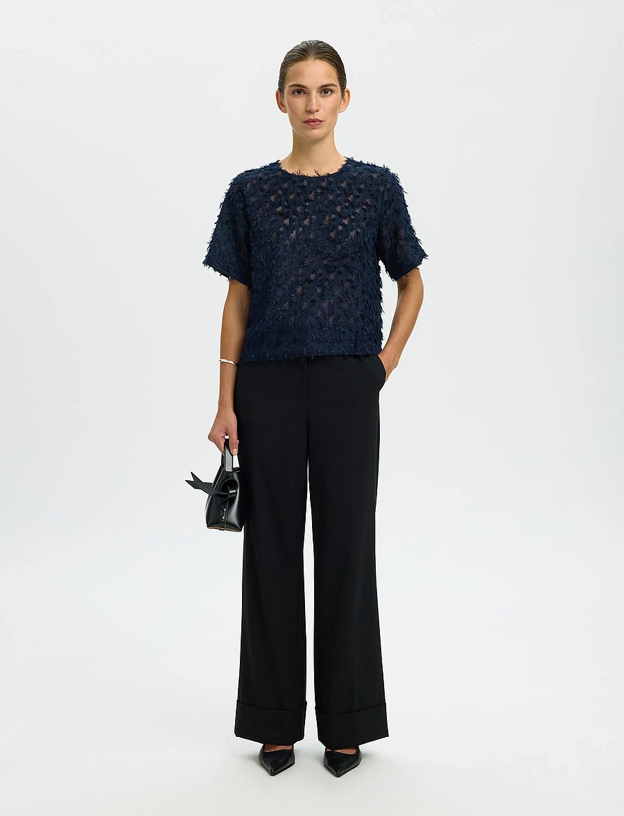 Selected - SLFMARION SS O-NECK TOP EX - kurzärmelige blusen - dark sapphire - 4
