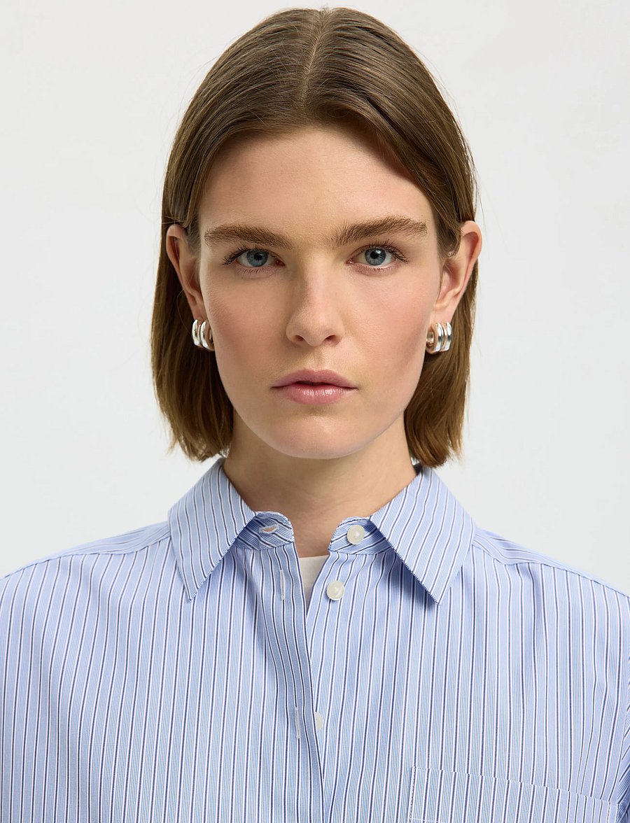 Selected - SLWDANNIE LS CROPPED BOXY SHIRT NOOS - langærmede skjorter - dark sapphire - 4