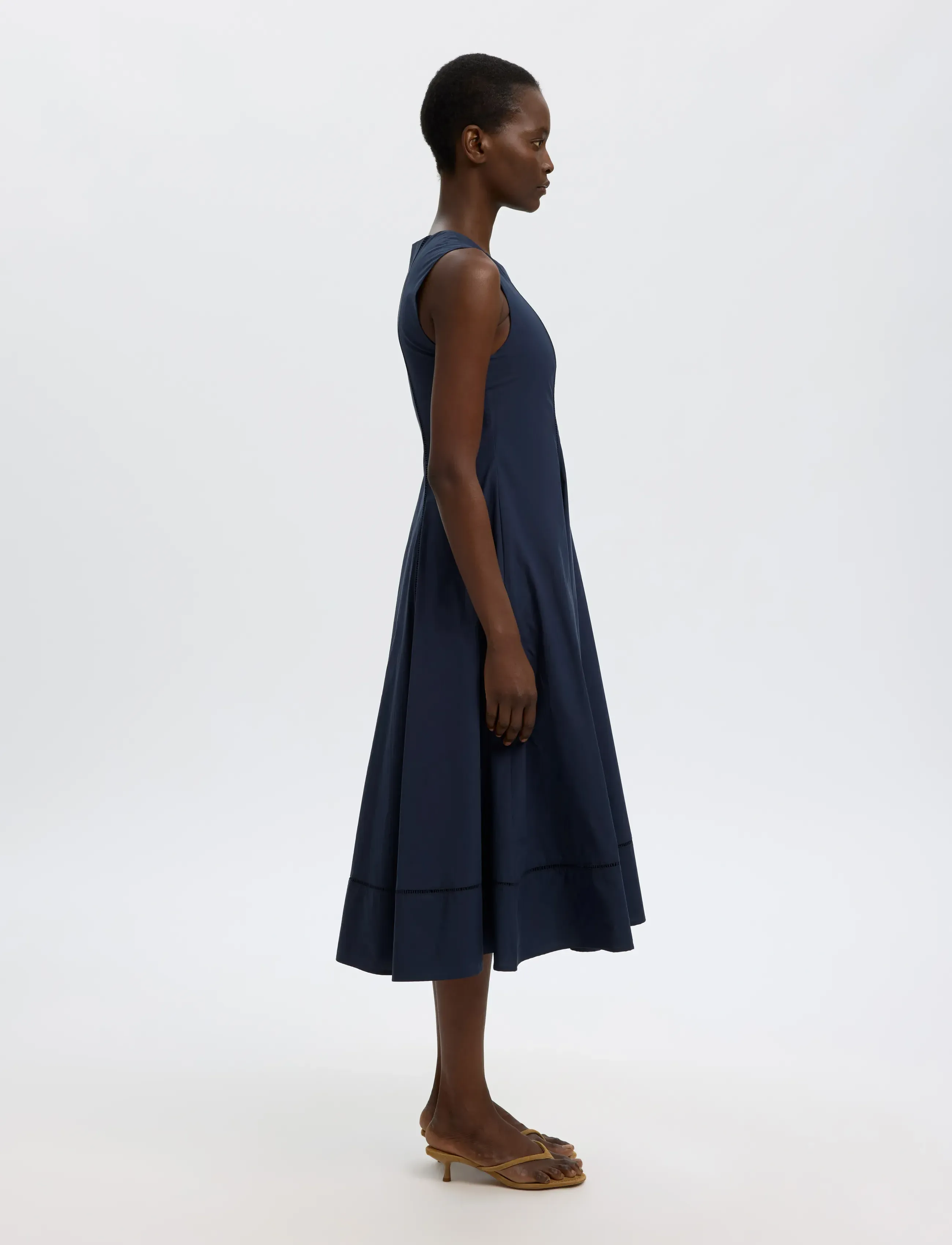 Selected - SLFDELIA REG SL MIDI LADDER STITCH DRESS - midi kjoler - dark sapphire - 5