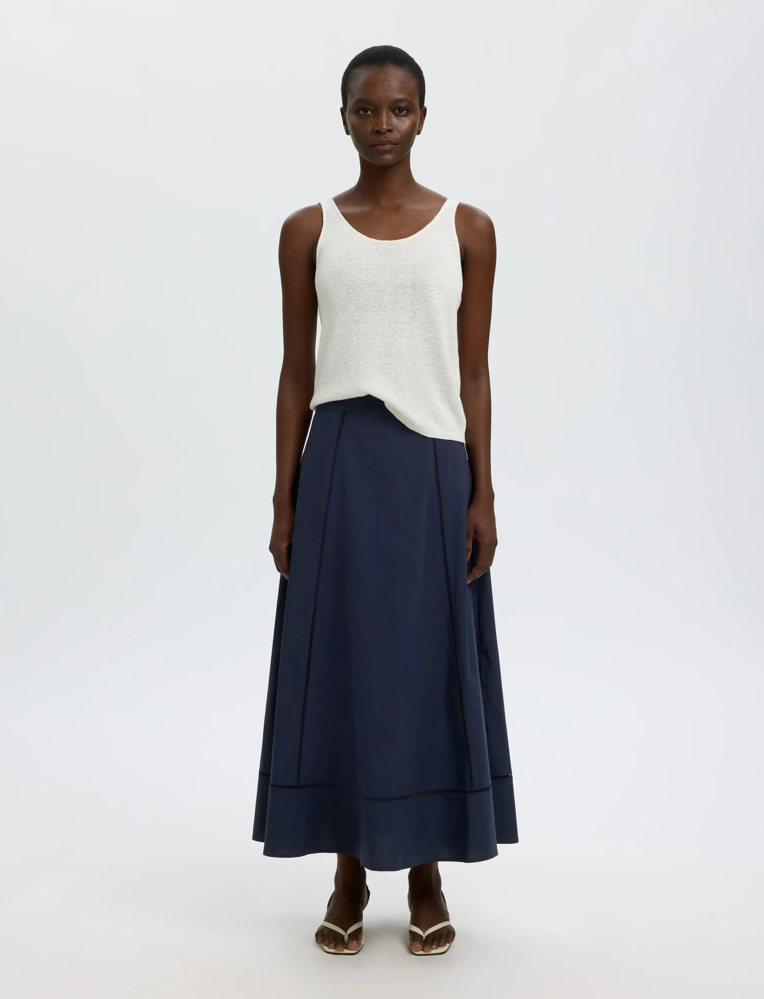 Selected - SLFDELIA ANKLE LADDER STITCH SKIRT B - jupes longues - dark sapphire - 3