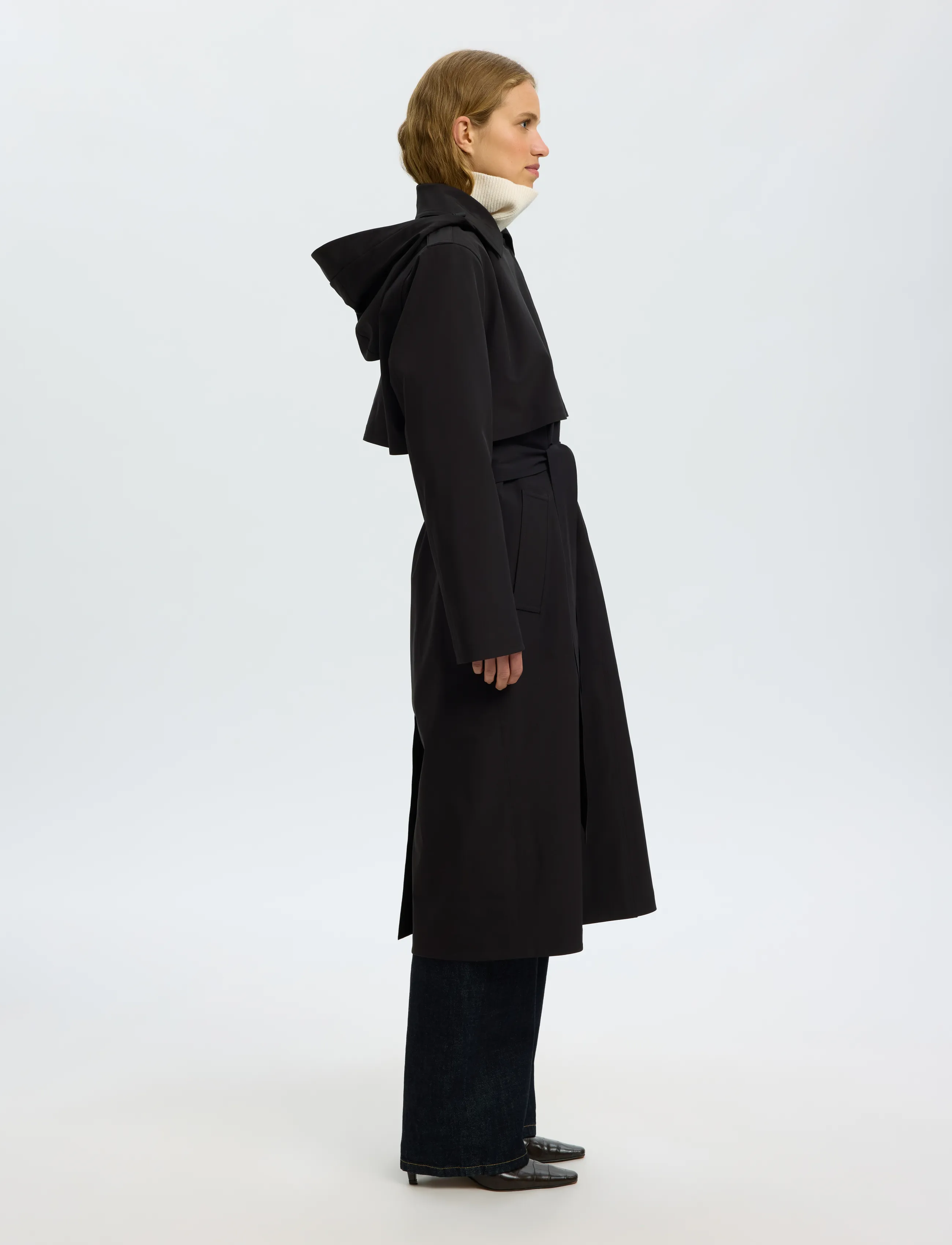 Selected - SLWNEW ALINE TECH TRENCHCOAT NOOS - trenchcoats - black - 3