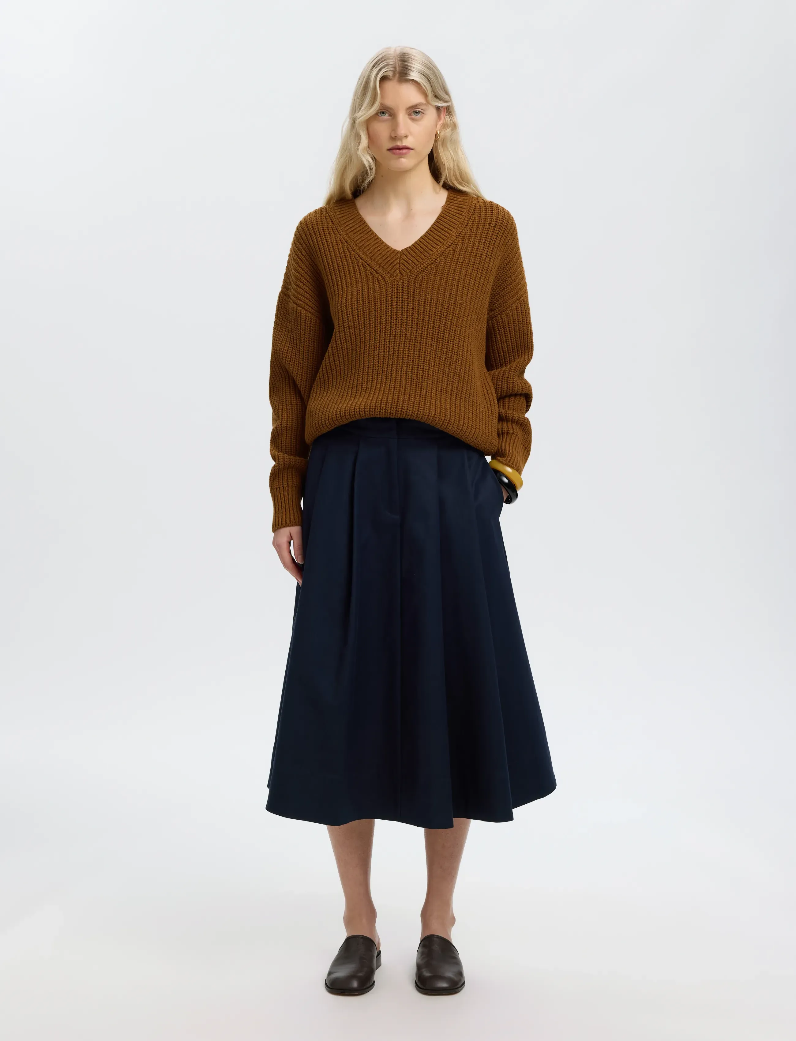Selected - SLWSELMA SUS LS KNIT V-NECK - monks robe - 3