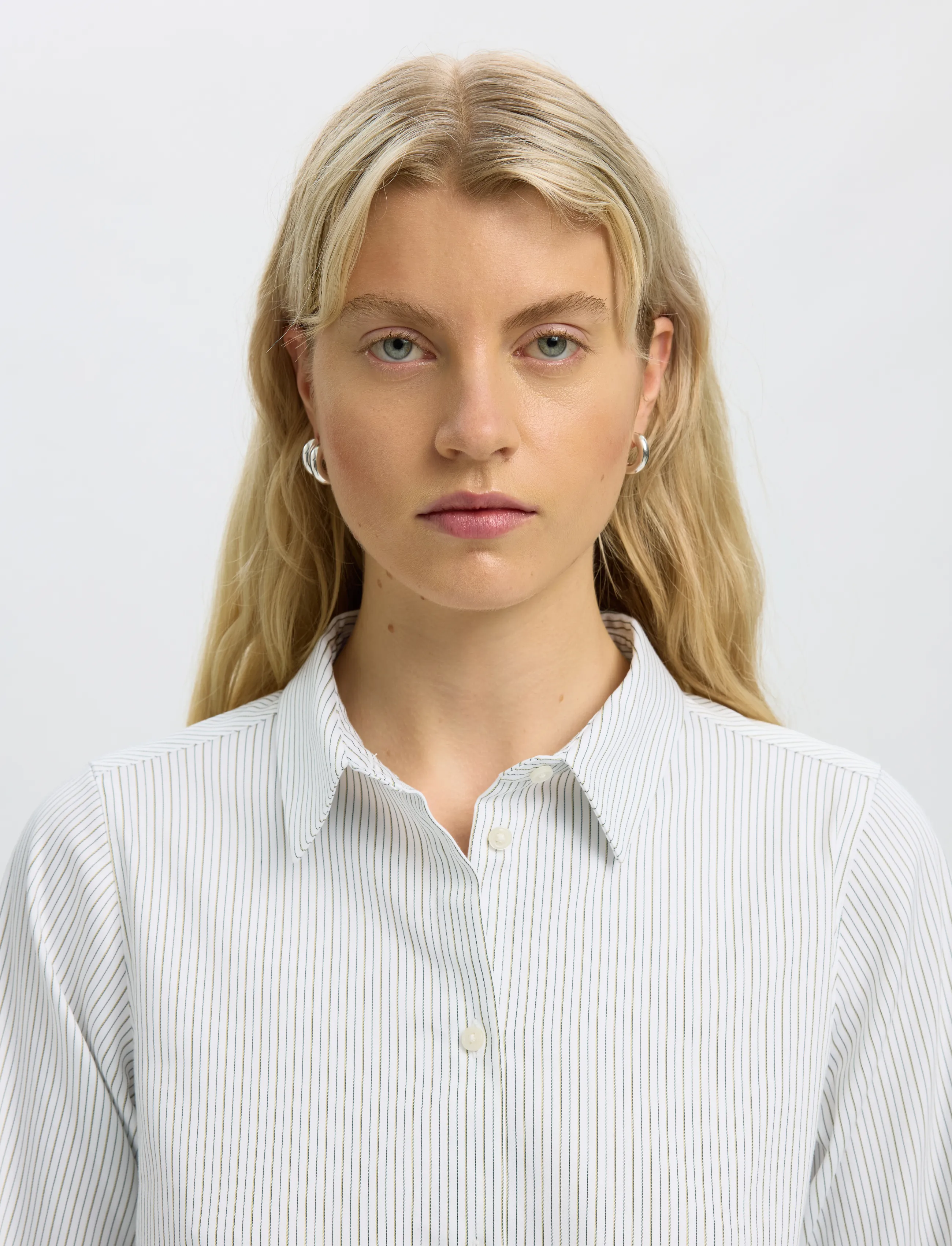 Selected - SLWROMIE LS RELAXED SHIRT - avocado oil - 4