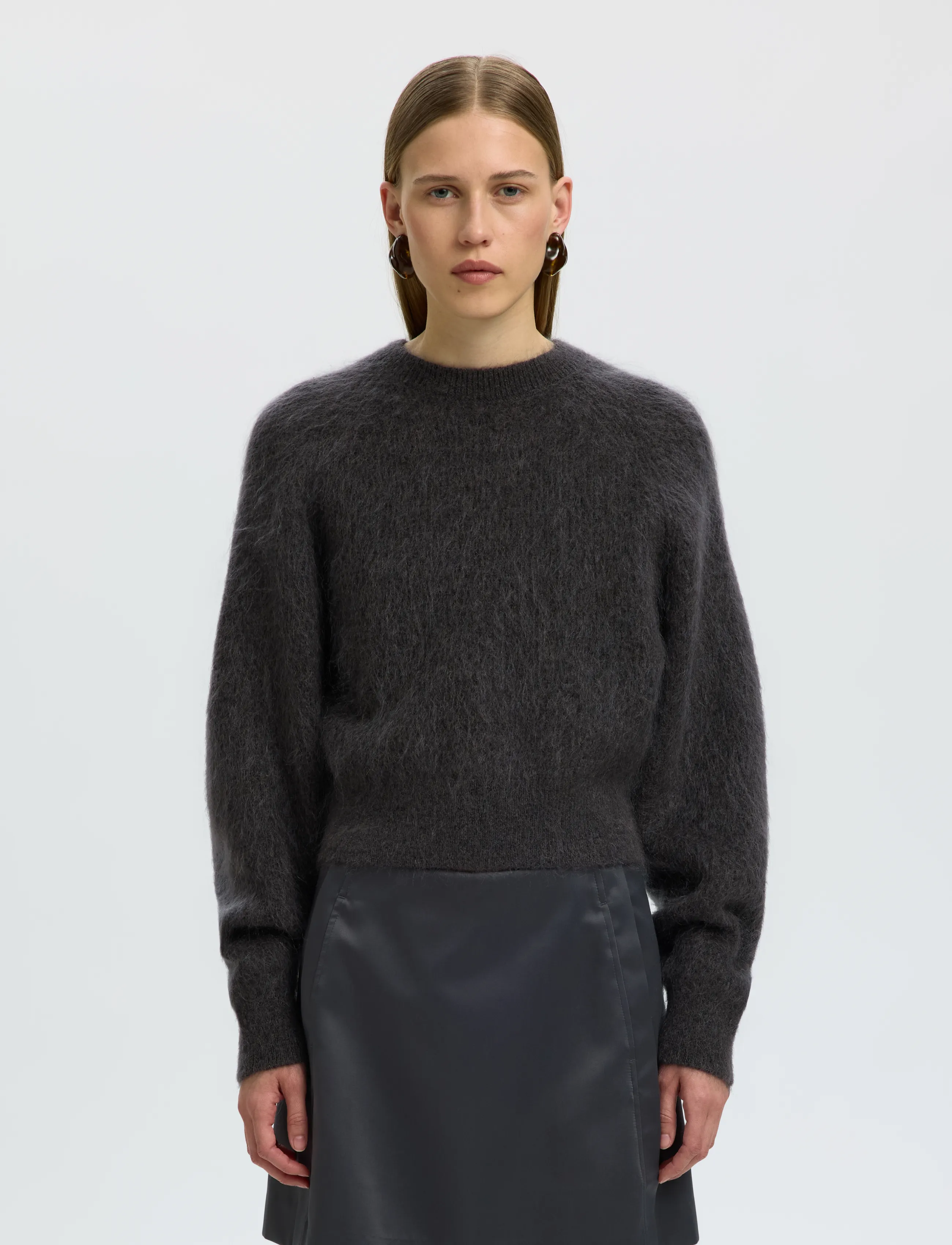 Selected - SLWMIRA LS KNIT SHORT O-NECK NOOS - striktrøjer - asphalt - 0