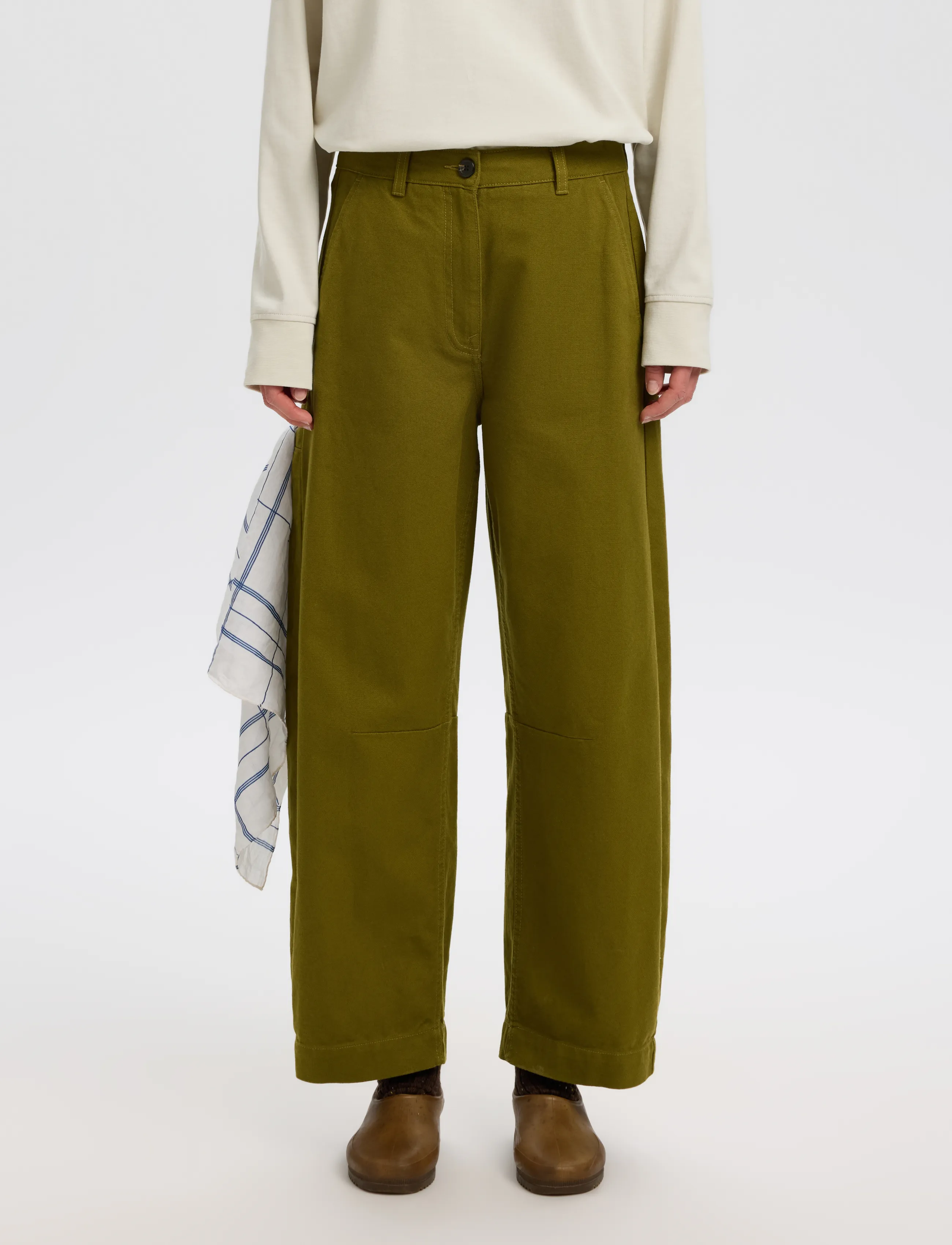 Khaki green