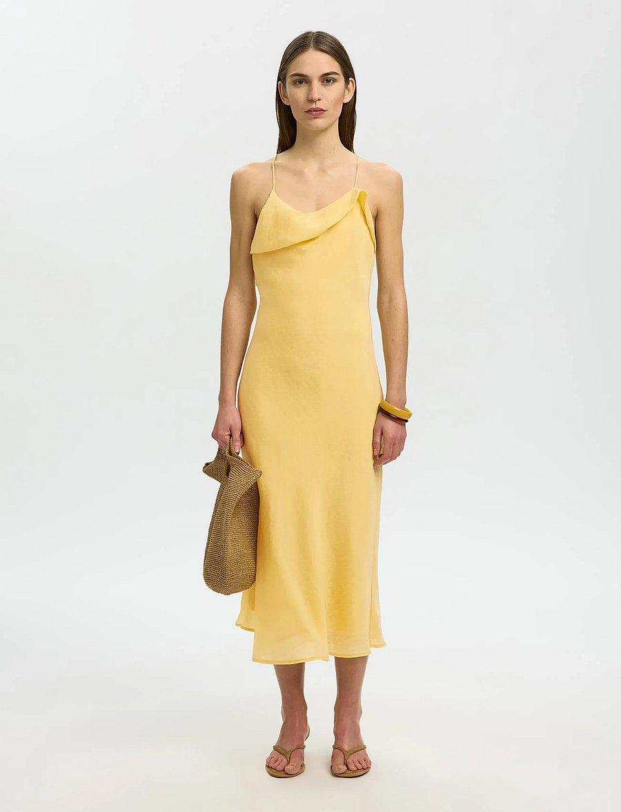 Selected - SLWEMMA SLIM CUPRO BLEND MIDI STRAP DRES - Õlapaeltega kleidid - straw - 4