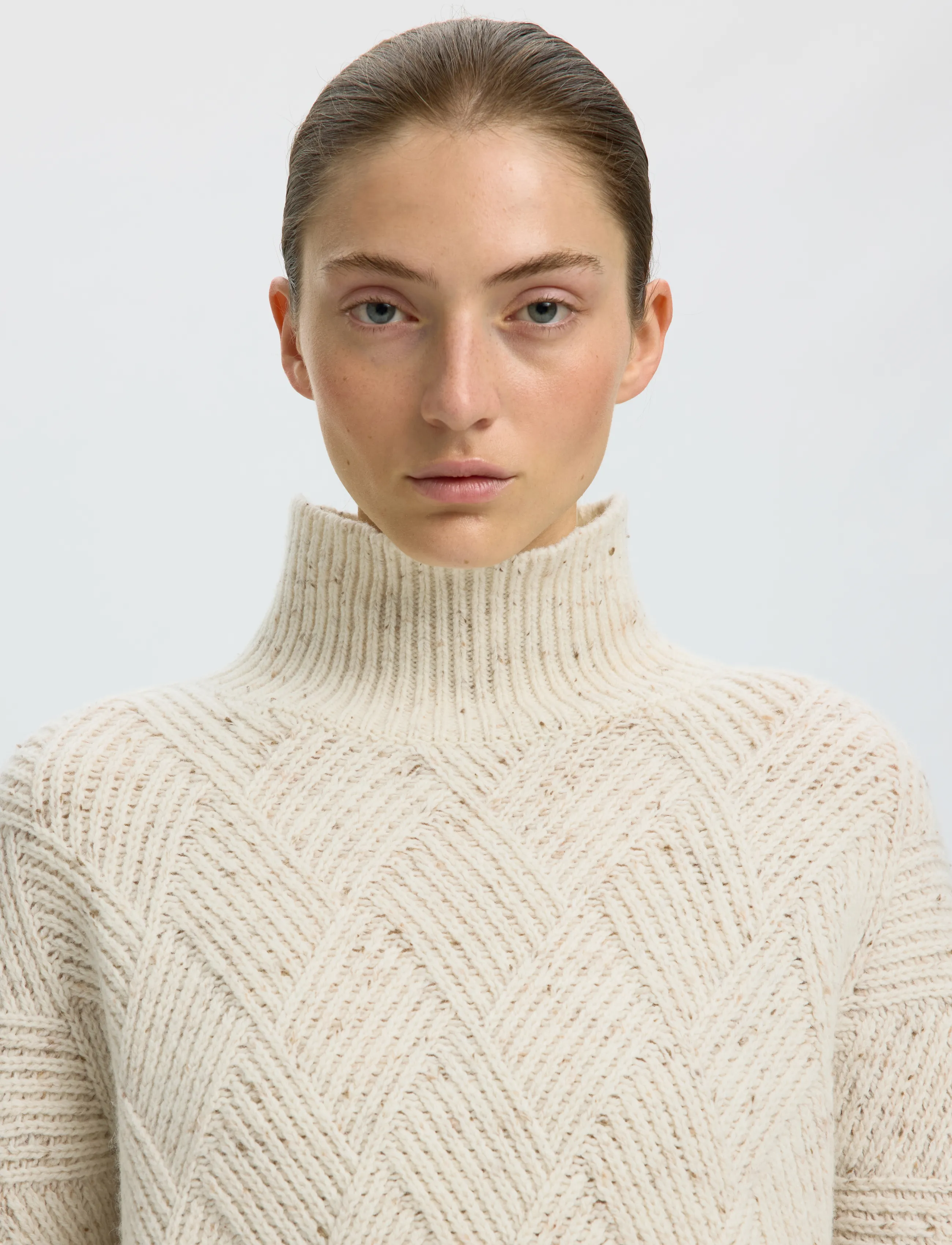 Selected - SLWCORA LS KNIT STRUCTURE HIGH NECK CAMP - pullover - egret - 4