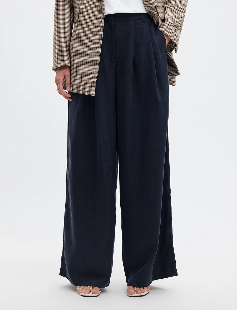 Selected - SLWNATUK-JANNA HW PLEATED PANT - vida byxor - dark sapphire - 0