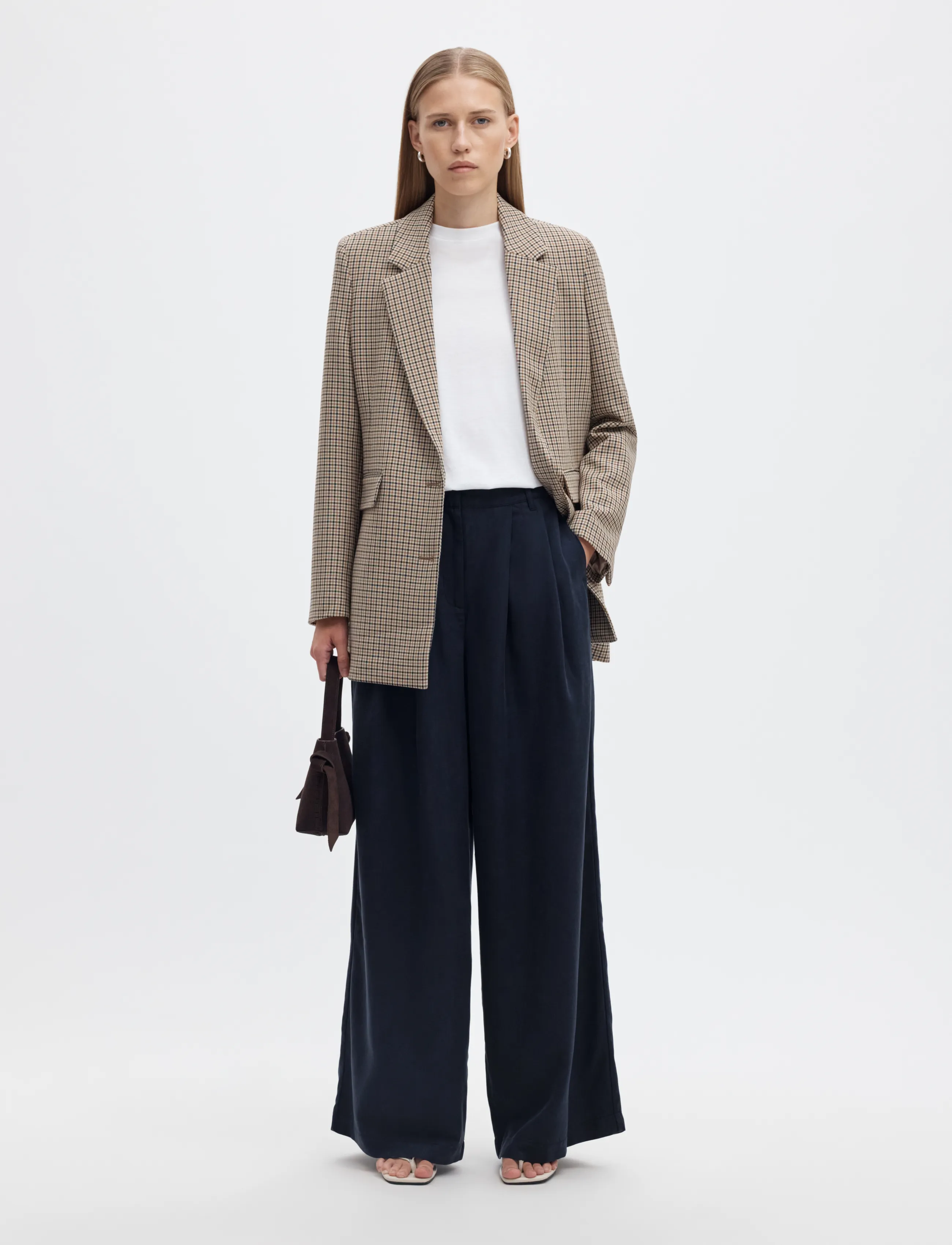 Selected - SLWNATUK-JANNA HW PLEATED PANT - vida byxor - dark sapphire - 5