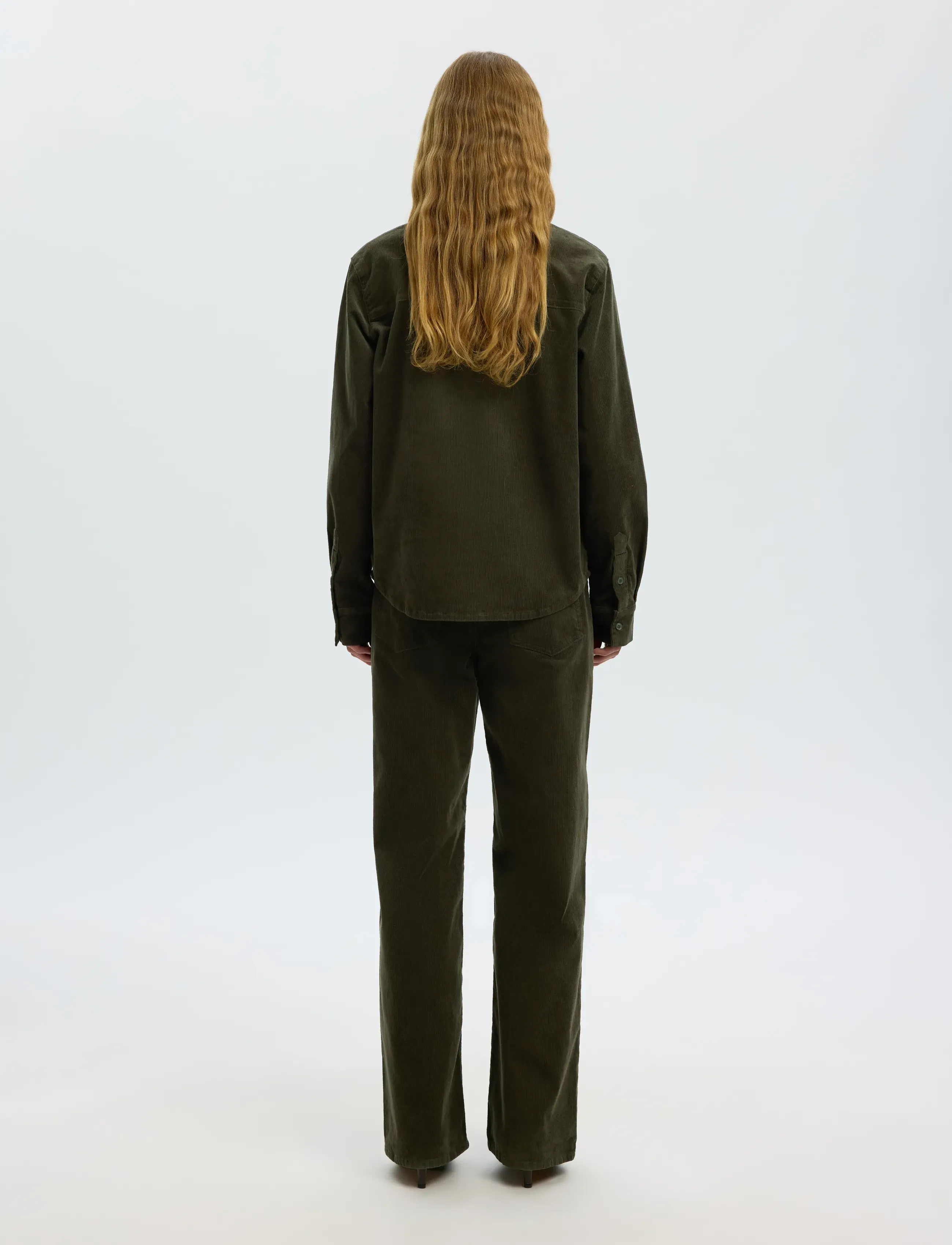 Selected - SLWRUNA LS REGULAR CORD SHIRT NOOS - langärmlige hemden - deep depths - 2