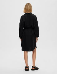 Selected Femme - SLFIRENE-TONIA LS  SHIRT DRESS CURVE - skjortklänningar - black - 2