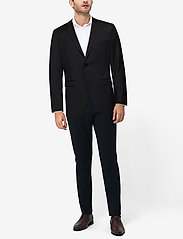 Selected Homme - SLHSLIM-MYLOBILL BLACK BLZ B NOOS - double breasted blazers - black - 8