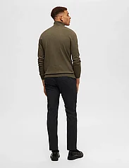 Selected Homme - SLHBERG ROLL NECK B - perusneuleet - ivy green - 3