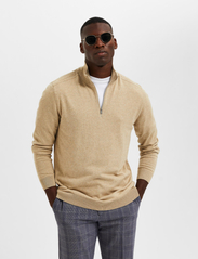 Selected Homme - SLHBERG HALF ZIP CARDIGAN NOOS - half zip - kelp - 6