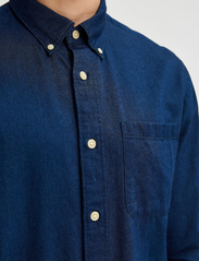 Selected Homme - SLHREGRICK-DENIM SHIRT LS U - denim shirts - dark blue denim - 5