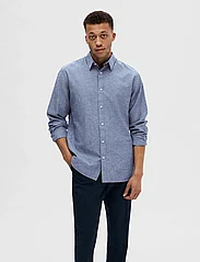 Selected Homme - SLHSLIM-SUN SHIRT LS NOOS - basic shirts - medium blue denim - 3