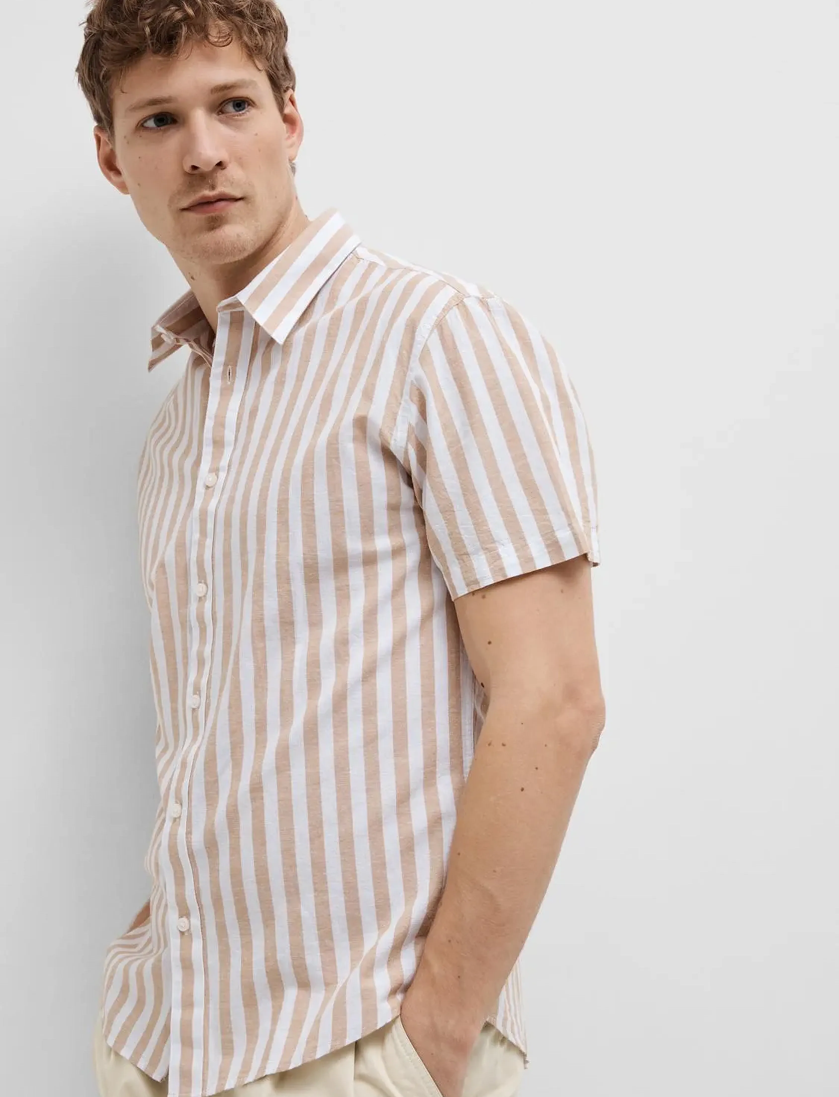Selected - SLHREGNEW-LINEN SHIRT SS CLASSIC W - kelp - 5