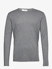 Selected Homme - SLHROME LS KNIT CREW NECK NOOS - perusneuleet - titanium - 0