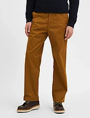 Selected Homme - SLHLOOSE-SALFORD 220 FLEX PANTS W NOOS - chinos - breen - 1