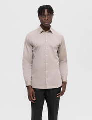 Selected Homme - SLHSLIMETHAN SHIRT LS CLASSIC NOOS - basic krekli - pure cashmere - 1