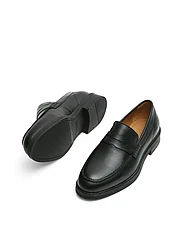 Selected Homme - SLHBLAKE LEATHER PENNY LOAFER - spring shoes - black - 8
