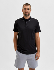 Selected Homme - SLHLEROY SS POLO NOOS - polo shirts - black - 2