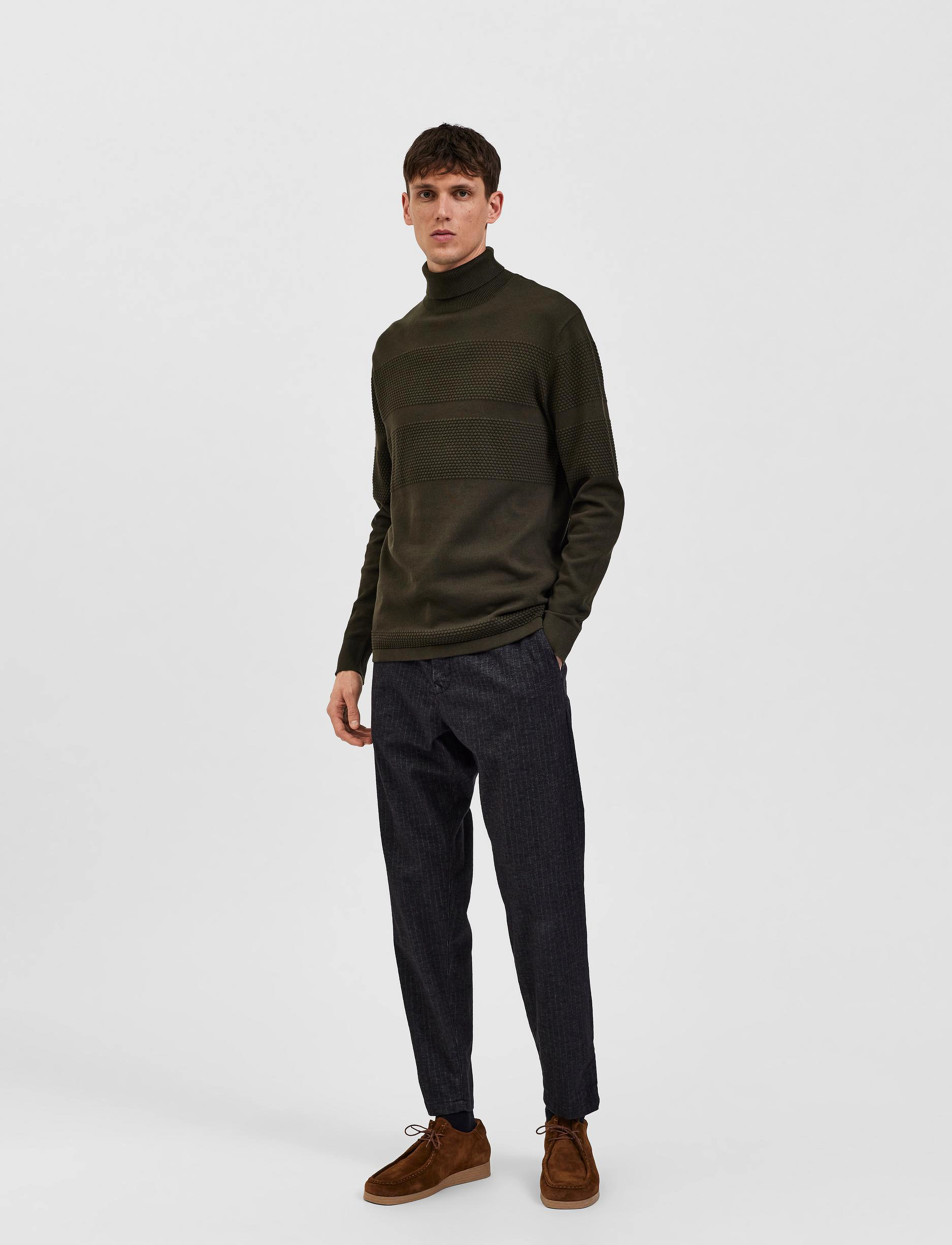 Selected - SLHMAINE LS KNIT ROLL NECK W NOOS - polokrage - forest night - 4