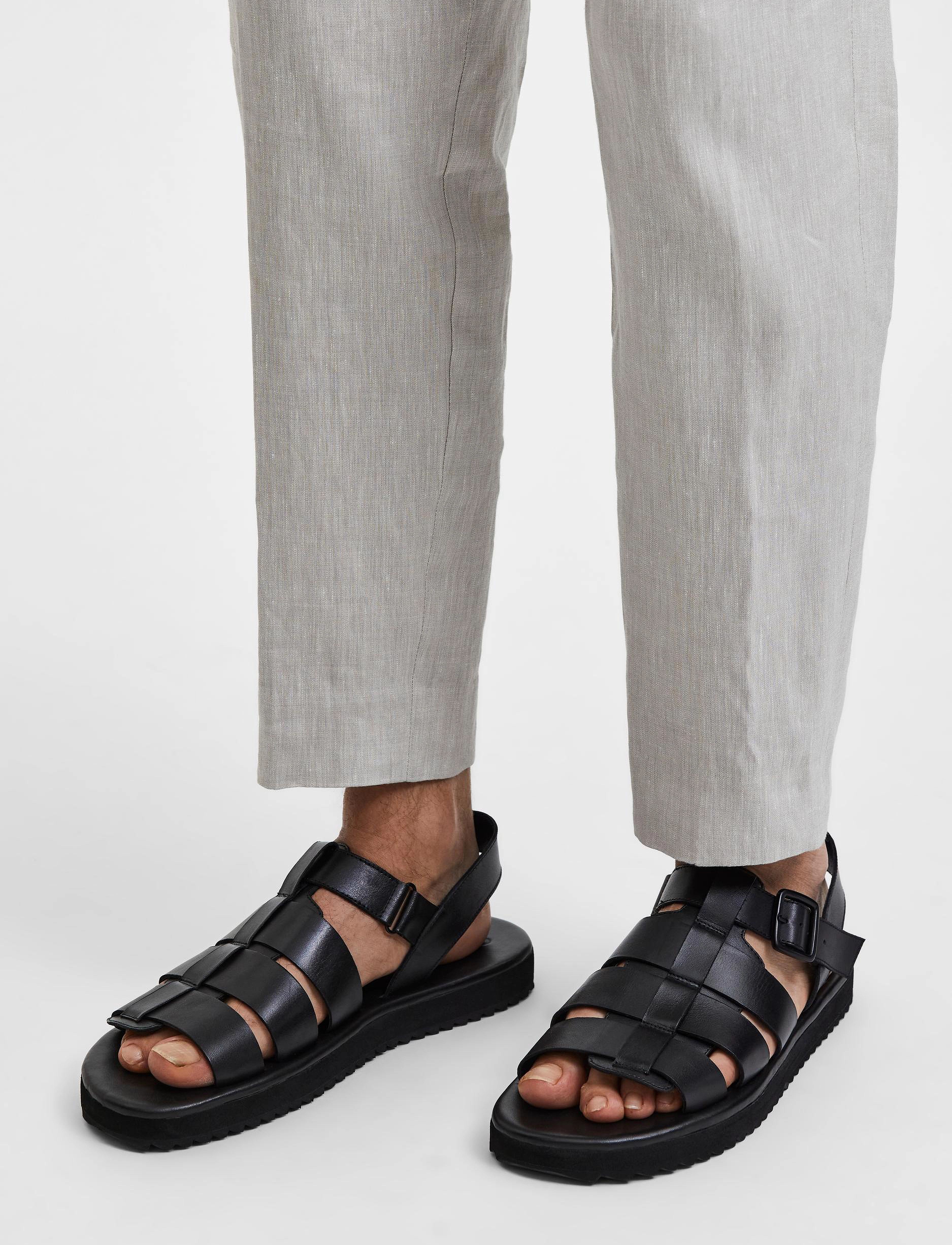 Selected - SLHBOB LEATHER FISHERMAN SANDAL B - black - 5