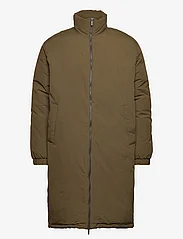 Selected Homme - SLHTITAN PUFFER COAT B - padded jackets - dark olive - 0