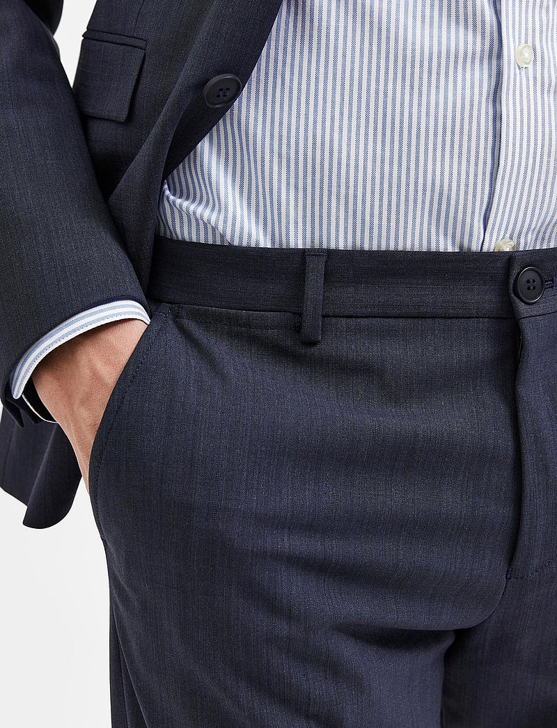 Selected - SLHSLIM-ELON TRS FLEX B NOOS - habitbukser - dark blue - 5