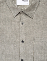 Selected Homme - SLHREGBENJAMIN CORD SHIRT LS W - corduroy shirts - rosin - 2