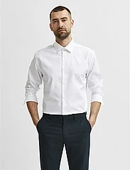 Selected Homme - SLHREGETHAN SHIRT LS CLASSIC NOOS - laisvalaikio marškiniai - bright white - 4
