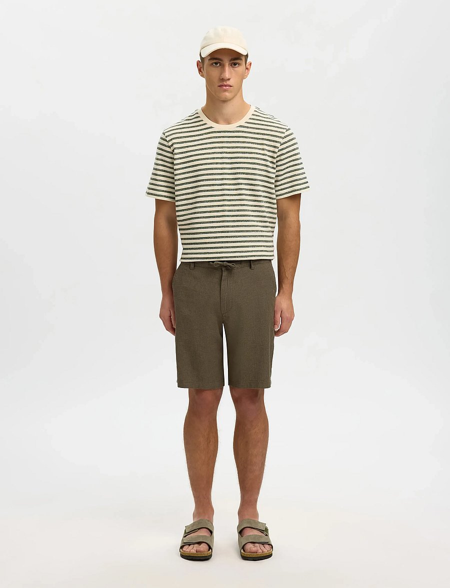 Selected - SLMREGULAR-BRODY LINEN BLD SHORTS NOOS - leinen-shorts - forest night - 3