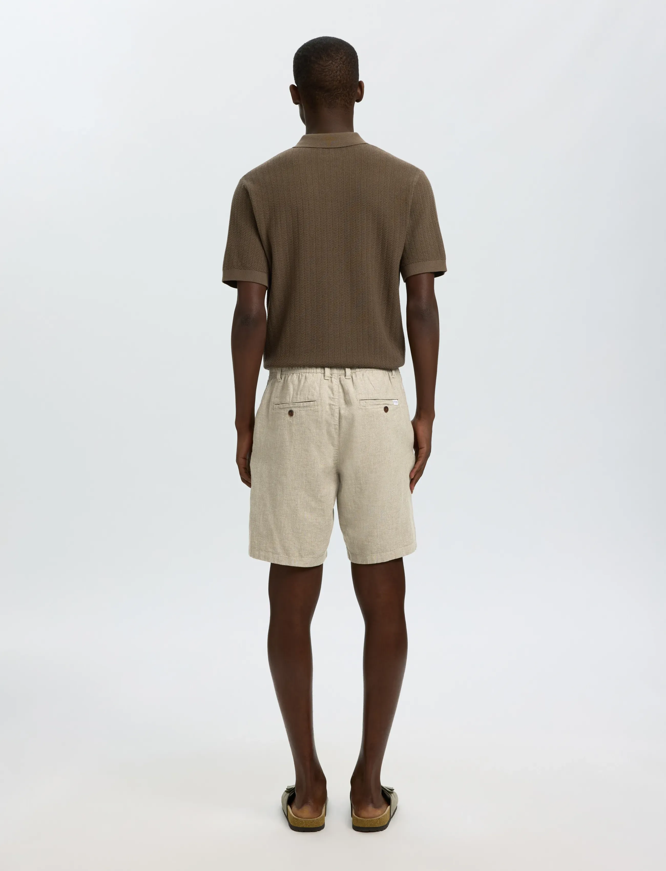 Selected - SLMREGULAR-BRODY LINEN BLD SHORTS NOOS - hørshorts - vetiver - 2