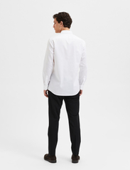 Selected Homme - SLHSLIMNATHAN-SOLID SHIRT LS B - basic skjorter - bright white - 2