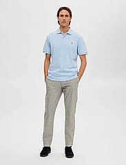 Selected Homme - SLHDANTE SS POLO NOOS - lowest prices - cashmere blue - 4