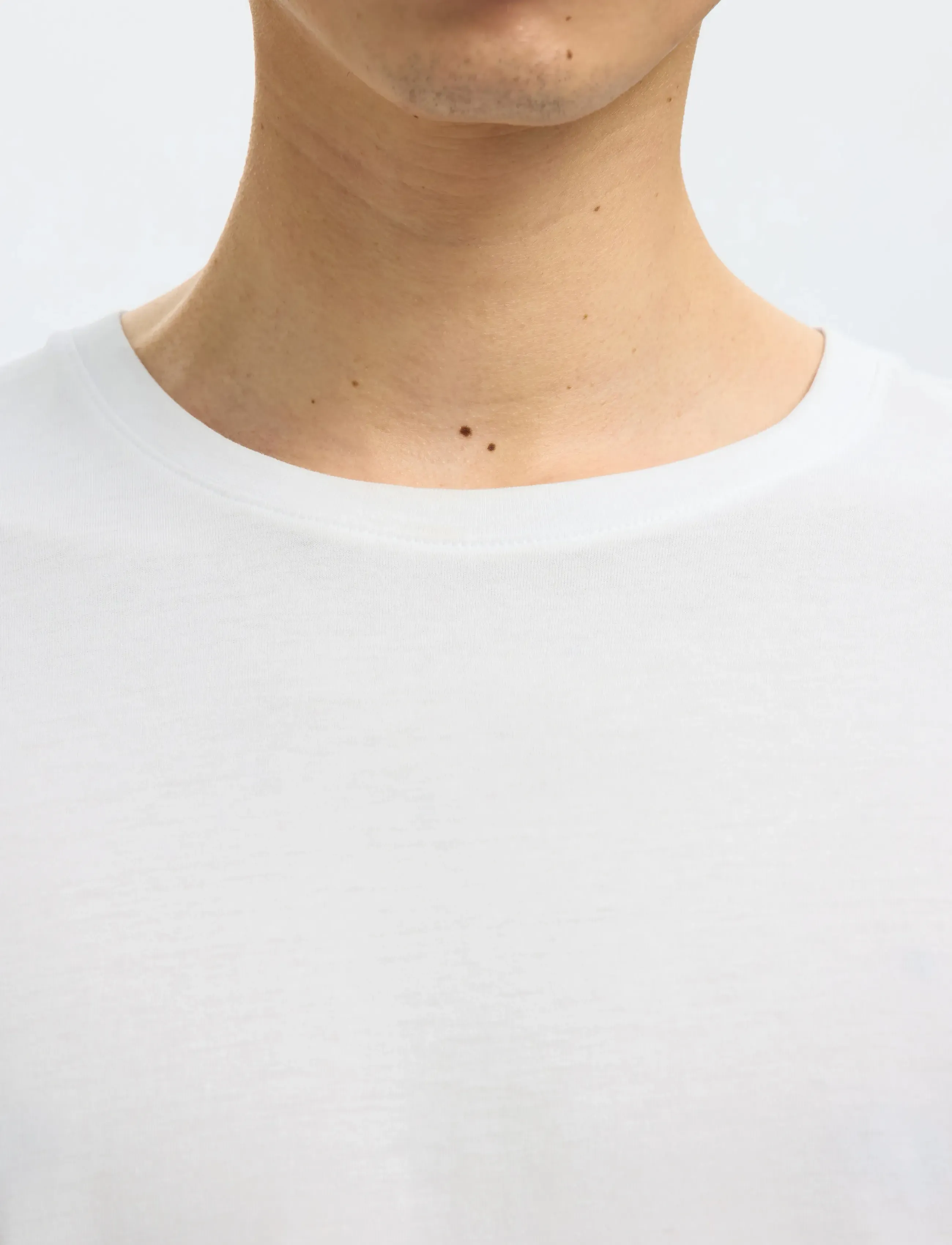 Selected - SLMASPEN SS O-NECK TEE NOOS - krótki rękaw - bright white - 5