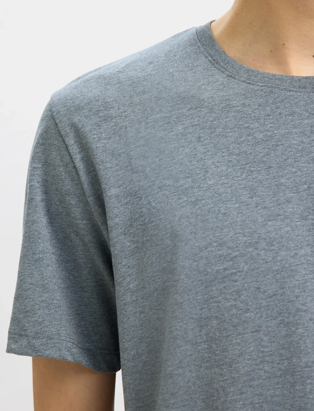 Selected - SLHASPEN SS O-NECK TEE NOOS - korte mouwen - medium grey melange - 4