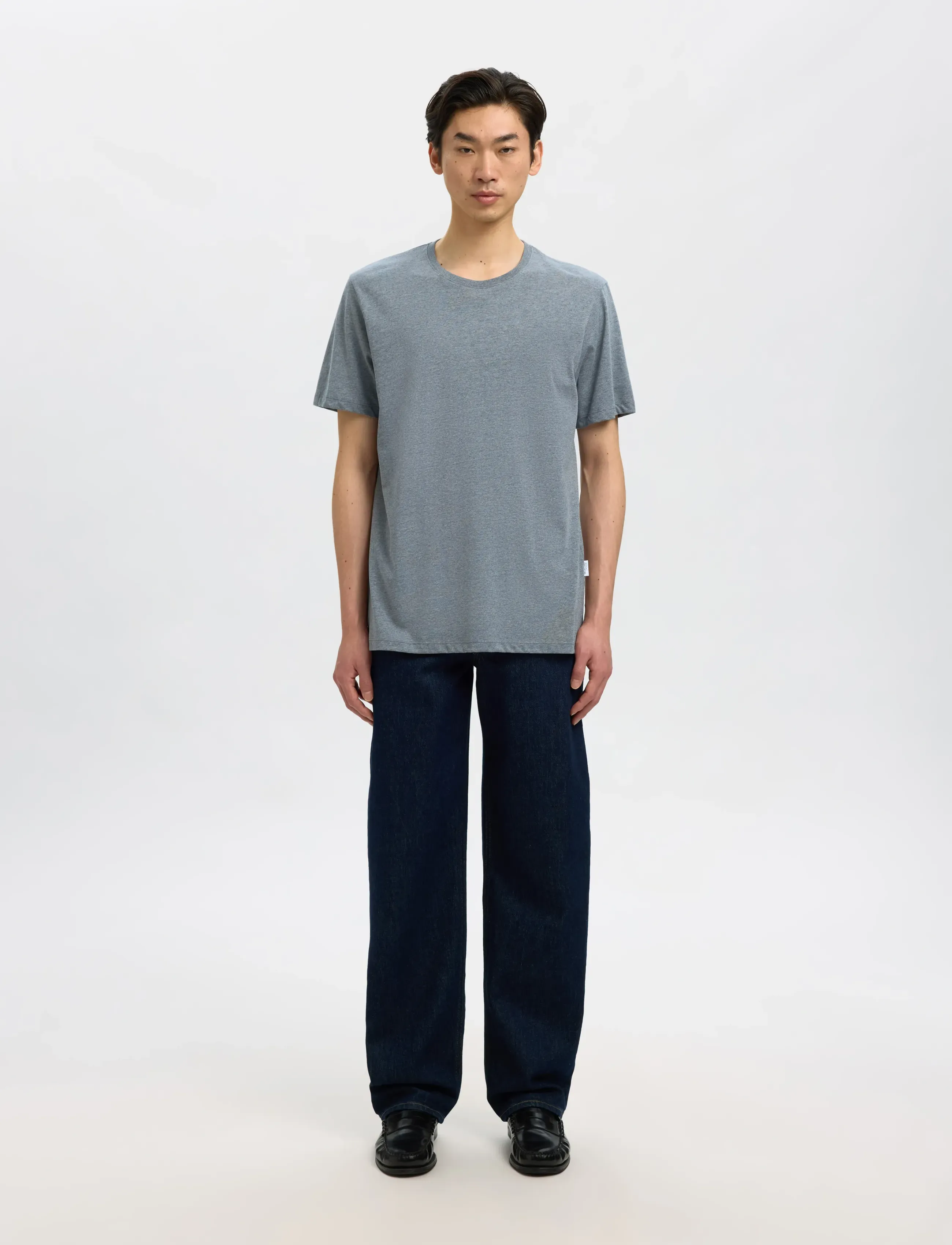 Selected - SLMASPEN SS O-NECK TEE NOOS - kurzärmelige t-shirts - medium grey melange - 3