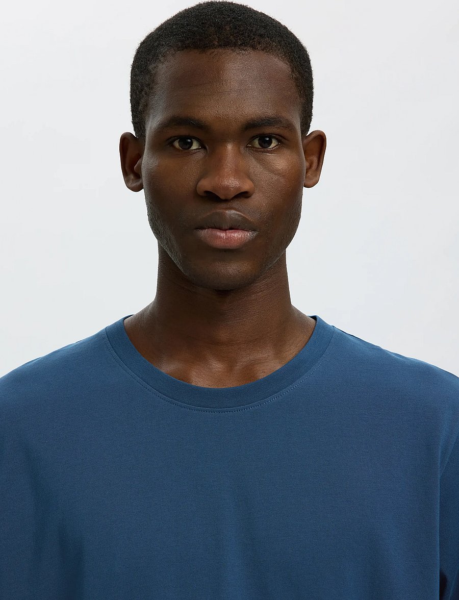 Selected - SLMASPEN SS O-NECK TEE NOOS - kurzärmelige t-shirts - sargasso sea - 4