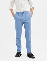 Selected Homme - SLHSLIM-OASIS LINEN TRS NOOS - pantalons - light blue - 2