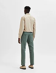 Selected Homme - SLHSLIM-OASIS LINEN TRS NOOS - linen trousers - light green melange - 3