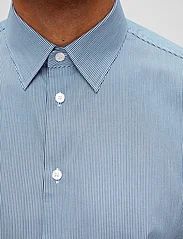 Selected Homme - SLHSLIMNATHAN-STRIPE SHIRT LS NOOS - business skjorter - deep ultramarine - 7
