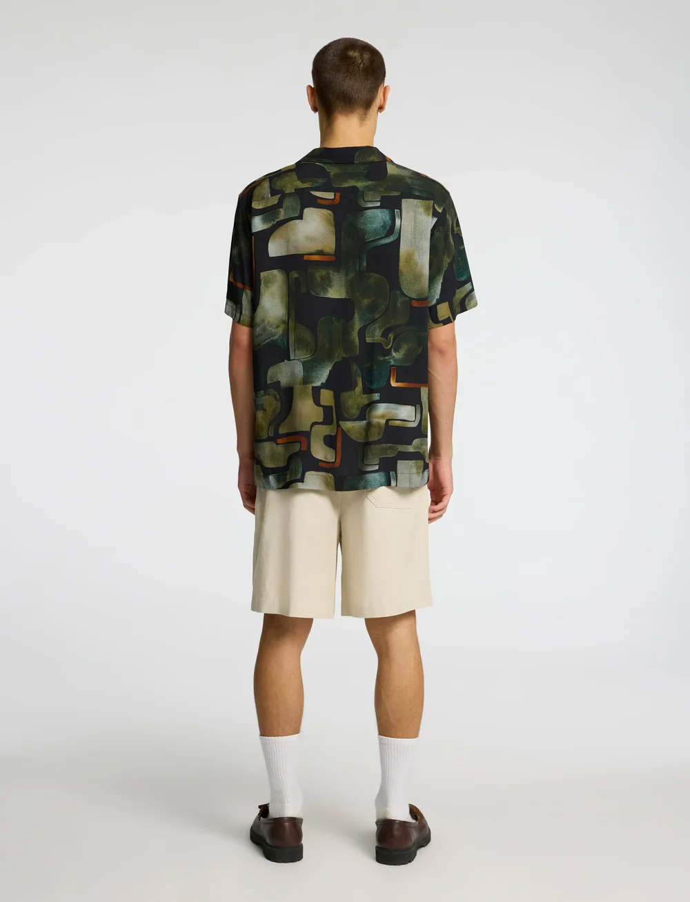 Selected - SLHRELAXVERO SHIRT SS AOP B - kortärmade skjortor - black - 2