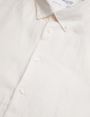Selected Homme - SLHREGPURE-LINEN SHIRT LS BUTTON DOWN B - hørskjorter - bright white - 3