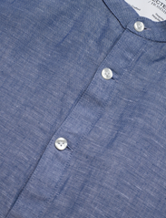 Selected Homme - SLHREGRICK-LINEN SHIRT LS TUNICA  W - linneskjortor - medium blue denim - 3