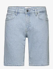 Selected Homme - SLHALEX 32308 BLEACH BLUE SHORTS W - jeans shorts - blue denim - 0