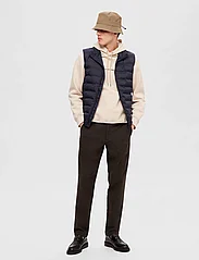 Selected Homme - SLHBARRY QUILTED GILET NOOS - kamizelki - sky captain - 8