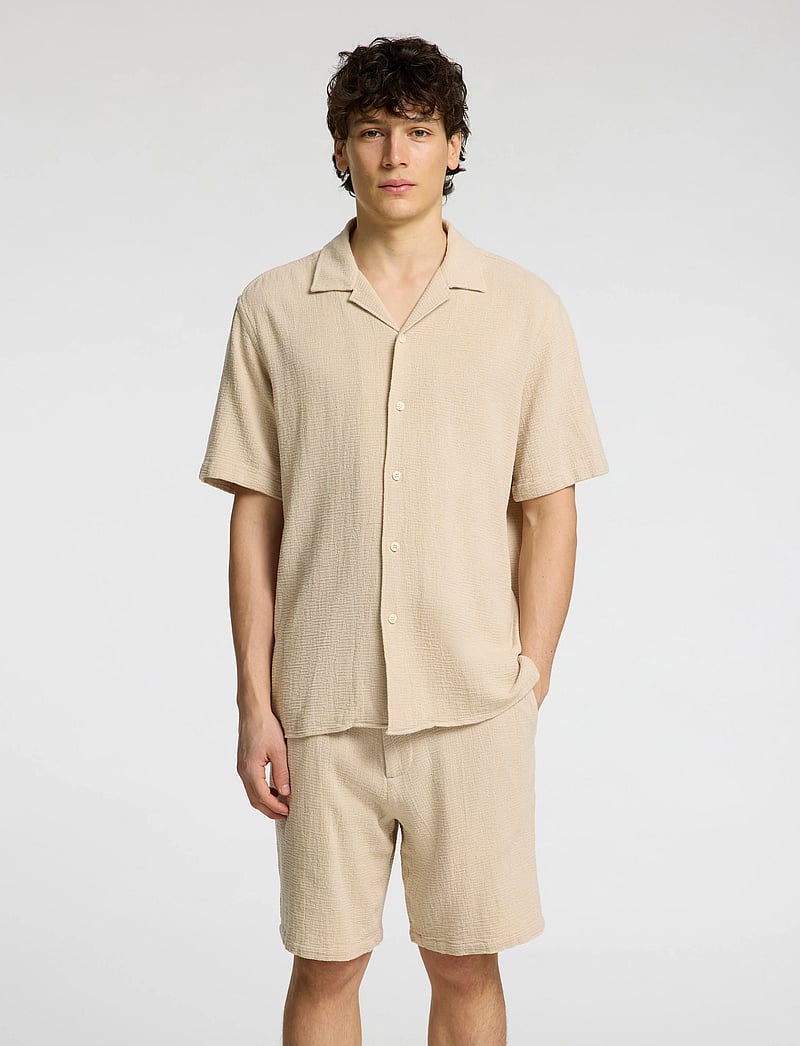 Selected - SLHRELAX-SAL SHIRT SS RESORT - lühikeste varrukatega särgid - oatmeal - 0