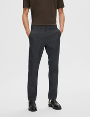 Selected Homme - SLHSLIM-MILES 175 BRUSHED PANTS W NOOS - pantalons - dark grey - 1